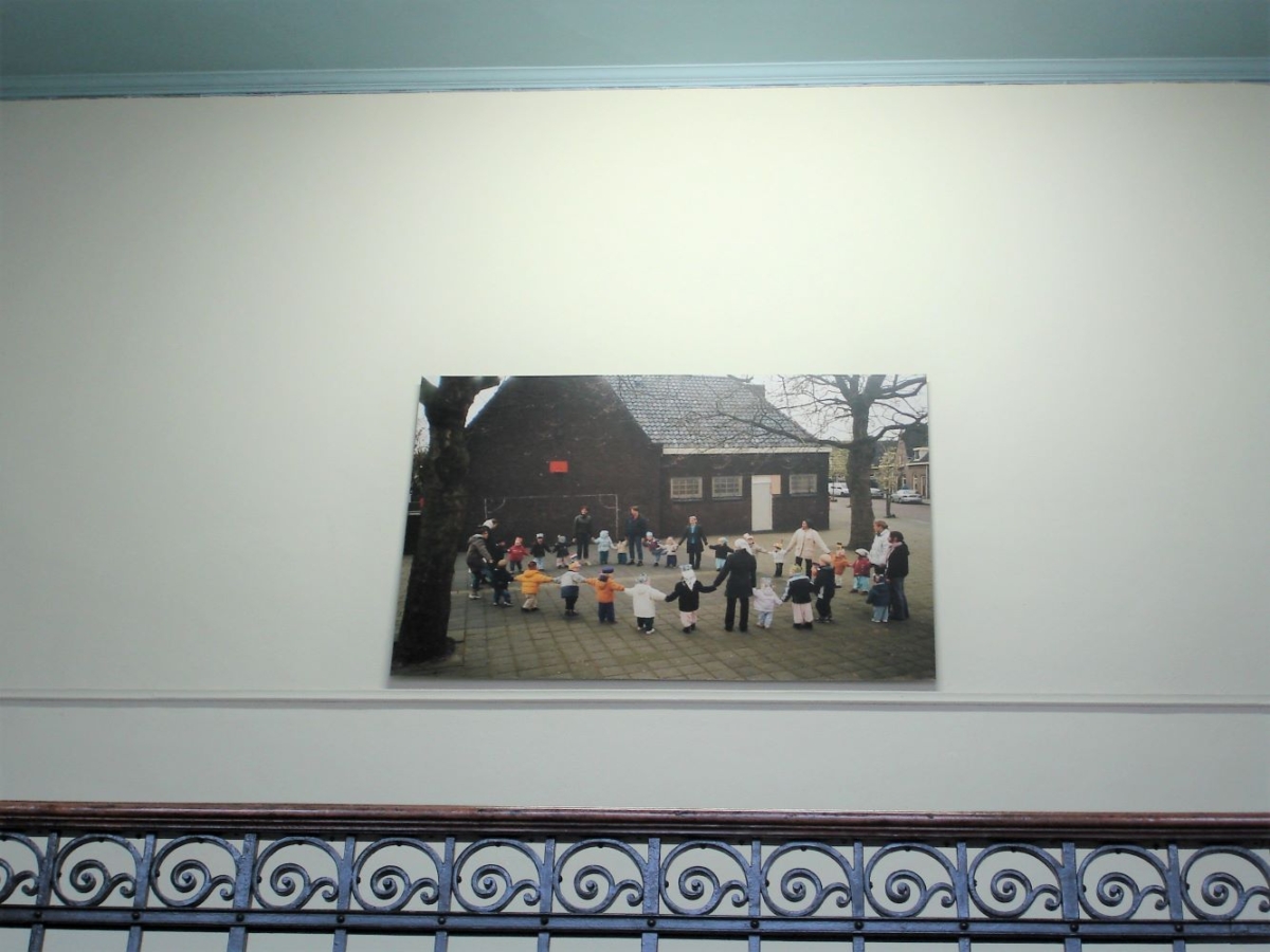 Can you catch the moon for me 2003 color print 150 x 100 cm - VUH Haarlem 2010